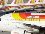 Avión de Iberia en el aeropuerto de Barajas.