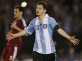 El delantero argentino Leo Messi celebra un gol con su selección.
