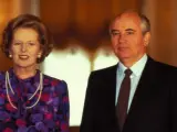 La ex primera ministra de Reino Unido Margaret Thatcher, junto al ex presidente de la URSS Mijaíl Gorbachov.
