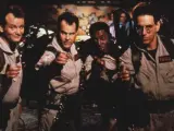 Los actores Bill Murray, Daniel Aykroyd, Ernie Hudson y Harold Ramis (de izquierda a derecha) en una escena de 'Los cazafantasmas'.