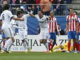 Pepe celebra un gol en el último Atlético - Real Madrid jugado en el Calderón.