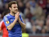 Mata, jugador del Chelsea, se lamenta tras fallar un pase durante la final de la Europa League contra el Benfica.