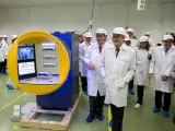 Griñán visita las instalaciones de Fujitsu en Málaga