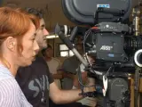 La directora de cine Gracia Querejeta durante el rodaje de su quinta película, 'Siete mesas (de billar francés)'.