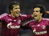 José Manuel Jurado y Raúl González, en una imagen de archivo con el Schalke.