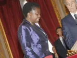 La nueva ministra italiana de Integración, Cecile Kyenge, jurando su cargo en la sede de la jetafura del Estado.