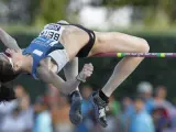 La atleta española Ruth Beitia, en un salto durante el Meeting de Madrid 2013.