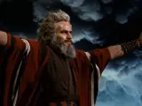 Charlon Heston encarna a Moisés en la película 'Los Diez Mandamientos'.