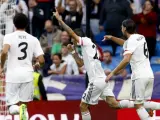 Pepe y Khedira celebran un gol de Di María.