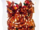 'Pasta con pimientos de cuatro colores', uno de los 'collage' deshidratados y comestibles del artista