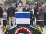 Miles de israelíes dieron su último adiós al fallecido Ariel Sharon en Jerusalén.