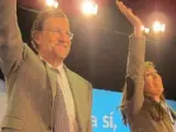Mariano Rajoy y Alicia Sánchez-Camacho, durante el mitin celebrado este sábado en Tarragona.