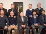 Los actores John Goodman, George Clooney, Matt Damon, Bill Murray, (al fondo, de izqda. a dcha.), junto a Jean Dujardin, Bob Balaban, Harry Ettlinger (un auténtico Monument Man), Dimitri Leonidas y Grant Heslov en la presentación de 'The Monuments Men' en London.