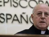 El nuevo presidente de la Conferencia Episcopal Española (CEE), el arzobispo de Valladolid, Ricardo Blázquez, durante su primera comparecencia de prensa.