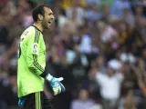 Diego López se lamenta tras recibir un gol en el Barça-Madrid.