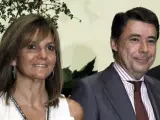 Lourdes Cavero junto a su marido, el presidente de la Comunidad de Madrid, Ignacio González.