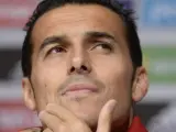 El jugador canario Pedro Rodríguez gesticula durante una rueda de prensa de la "pretemporada" de la selección española de fútbol en Washington antes del Mundial.