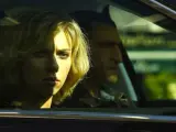 Scarlett Johansson acelera por París en el nuevo clip de 'Lucy'