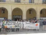 Joves amb Compromís de l'Alacantí ante el Ayuntamiento