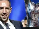 El francés Frank Ribery galardonado con el premio al mejor jugador de la UEFA.