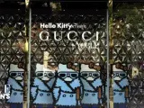 Gucci ha creado un modelo especial, que celebra los 40 años de Hello Kitty y los 50 de la inauguración de su primera tienda en Japón.