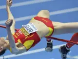 La atleta española Ruth Beitia participa en la ronda clasificatoria de la prueba de salto de altura de los Mundiales de Atletismo en Pista Cubierta disputados en el estadio Ergo Arena de Sopot.
