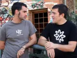 Xavier Artigas y Xapo Ortega, directores del documental Ciutat morta (ciudad muerta), que denuncia irregularidades policiales y judiciales en el caso 4-F.