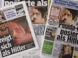 Fotografía de las portadas de los periódicos alemanes 'Hamburger Morgenpost' y 'Bild', que muestran al jefe del movimiento islamófobo Patriotas Europeos contra la Islamización de Occidente (Pegida), Lutz Bachmann, en una foto suya caracterizado como Hitler.