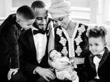 La cantante Alicia Keys junto a su marido, el rapero Swizz Beatz, y sus hijos.