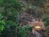 Vista aérea del lugar donde las Fuerzas Militares de Colombia realizaron una incursión militar, en el este del departamento colombiano de Arauca. Un total de 13 guerrilleros de las FARC y el ELN murieron en las operaciones de las Fuerzas Militares en los departamentos de Arauca y Meta. Otros 20 guerrilleros fueron detenidos.