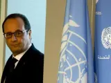 El presidente galo, François Hollande, llega a una conferencia de prensa.