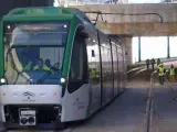 Pruebas de circulación de uno de los trenes del metro de Granada.