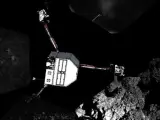 Imagen de la sonda Philae acercándose al cometa para aterrizar.