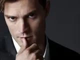 El actor Jamie Dornan en el papel de Christian Grey en 'Cincuenta sombras de Grey'.