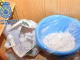 Los agentes han incautado 22 kilos de cocaína en un laboratorio instalado en una vivienda del norte de Madrid.