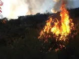Imagen del incendio en Segorbe (Castellón), que se ha producido este sábado por la tarde.