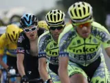 El ciclista español Alberto Contador (2d) del Tinkoff Saxo durante la decimosexta etapa del Tour de Francia.