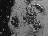 Cadena montañosa de hielo en Plutón.