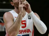 El alero del Real Madrid Rudy Fernández realia un gesto tras ganar el oro en el Eurobasket de 2015.