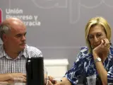 La líder de UPyD, Rosa Díez, junto al diputado nacional, Carlos Martínez Gorriarán.