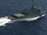 Uno de los barcos que trabajan en la búsqueda de los militares desaparecidos en el accidente del pasado jueves, visto desde el helicóptero en el que el ministro de Defensa, Pedro Morenés, se ha desplazado hasta la zona.