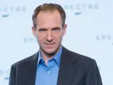 Ralph Fiennes será Alfred para el Batman de Lego