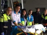 Un equipo de emergencias rescata a una recién nacida que estaba abandonada en un cuarto de contadores.