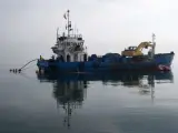 Inicio de la colocación de la línea eléctrica submarina del Trabucador