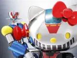 Hello Kitty y Mazinger Z unen fuerzas para reflotar la industria juguetera en Japón.