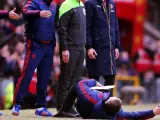 Louis van Gaal, por los suelos en el Manchester United-Arsenal.