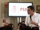 El secretario general del PSOE, Pedro Sánchez, durante su intervención en un acto con militantes en Córdoba.