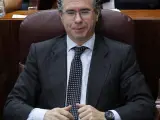 Imagen de archivo de 2011 de Francisco Granados durante el pleno de investidura de Esperanza Aguirre como presidenta de la Comunidad de Madrid.