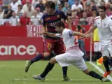 Sergi Roberto y Coke, en el Sevilla-Barça.