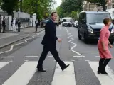 El primer ministro brit&aacute;nico, David Cameron, el d&iacute;a de su visita a los famosos estudios Abbey Road de Londres.